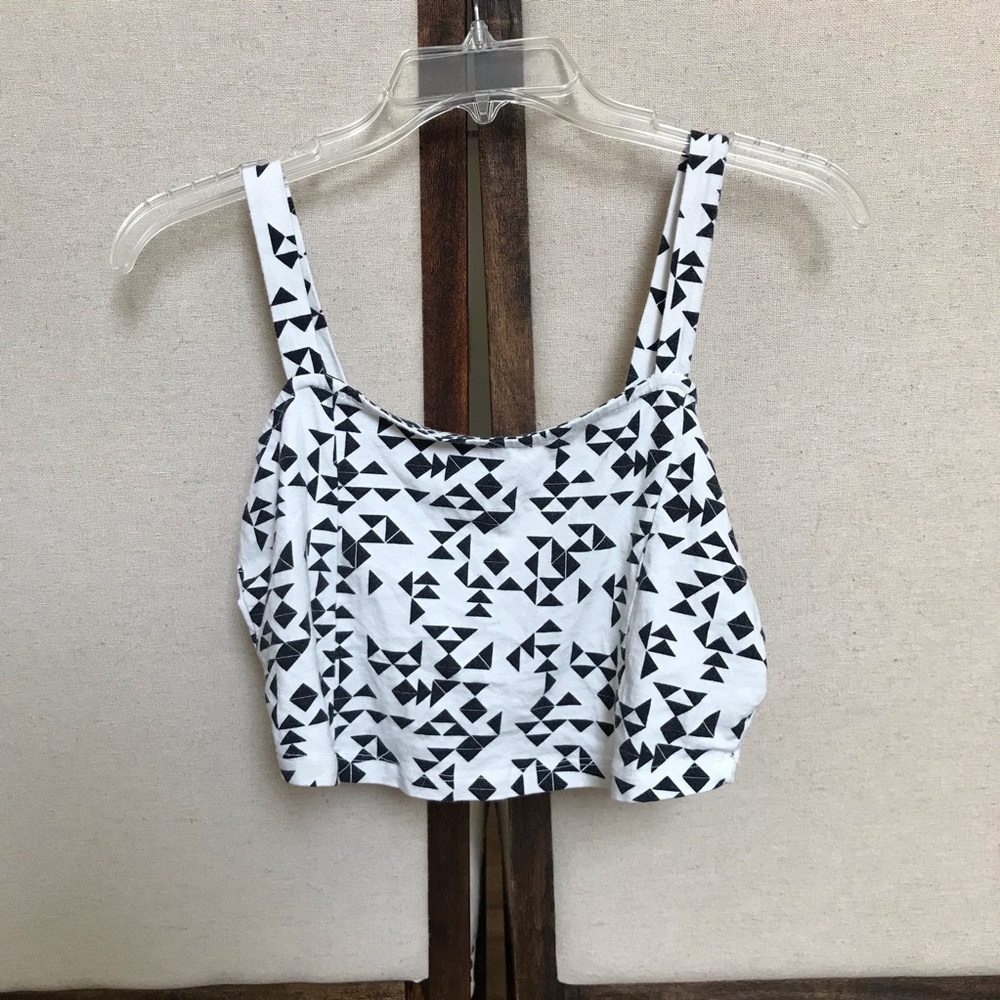 Cropped Top Tank
